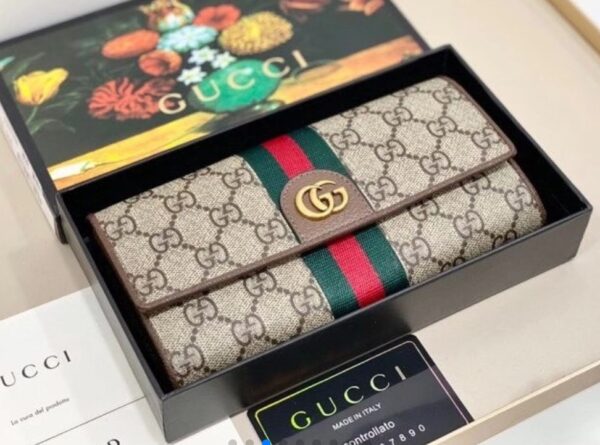 Women's Gucci Purse